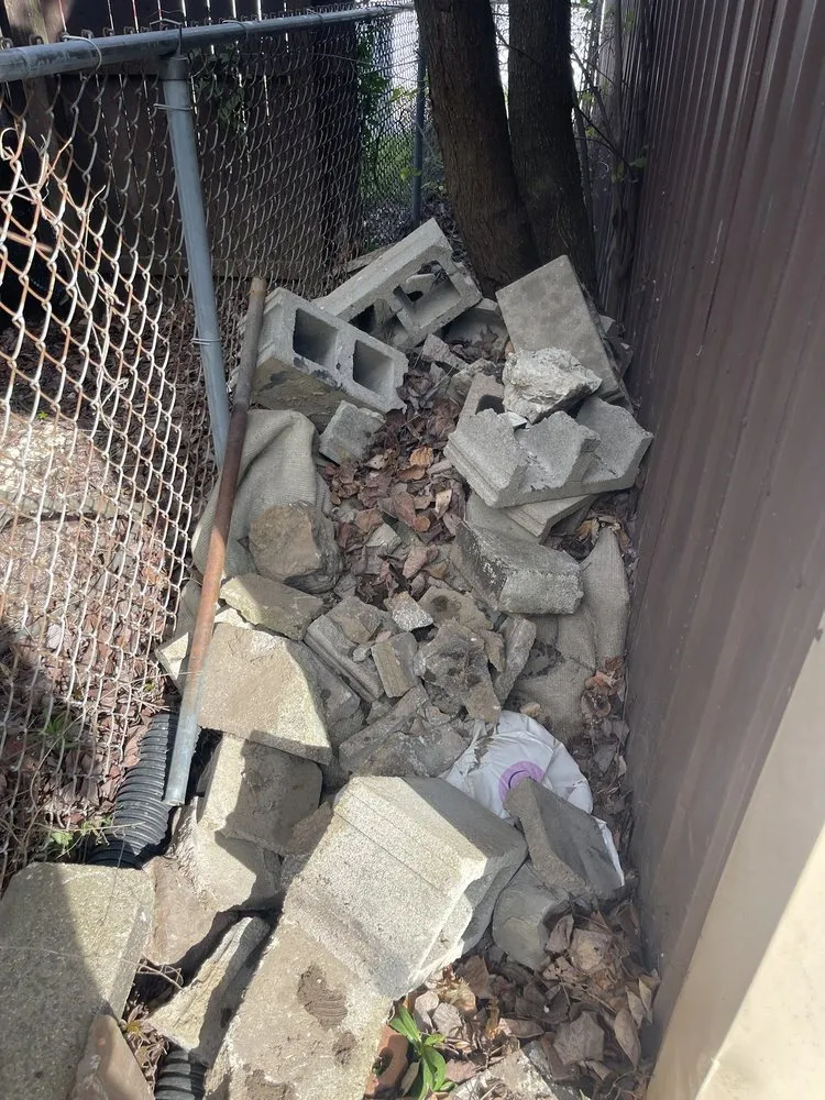 Expert lawn care service experts serving Newark, OH - Home Lands Improvements