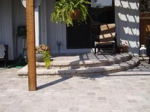 Professional yard cleanup service experts serving Bolingbrook, IL - Home Landscape Materials