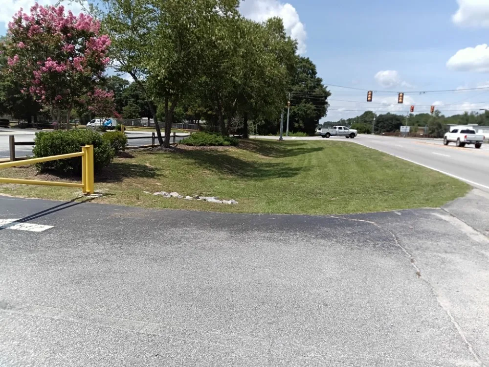 Local garden landscaping experts serving Sumter, SC - Home Lawn Solution