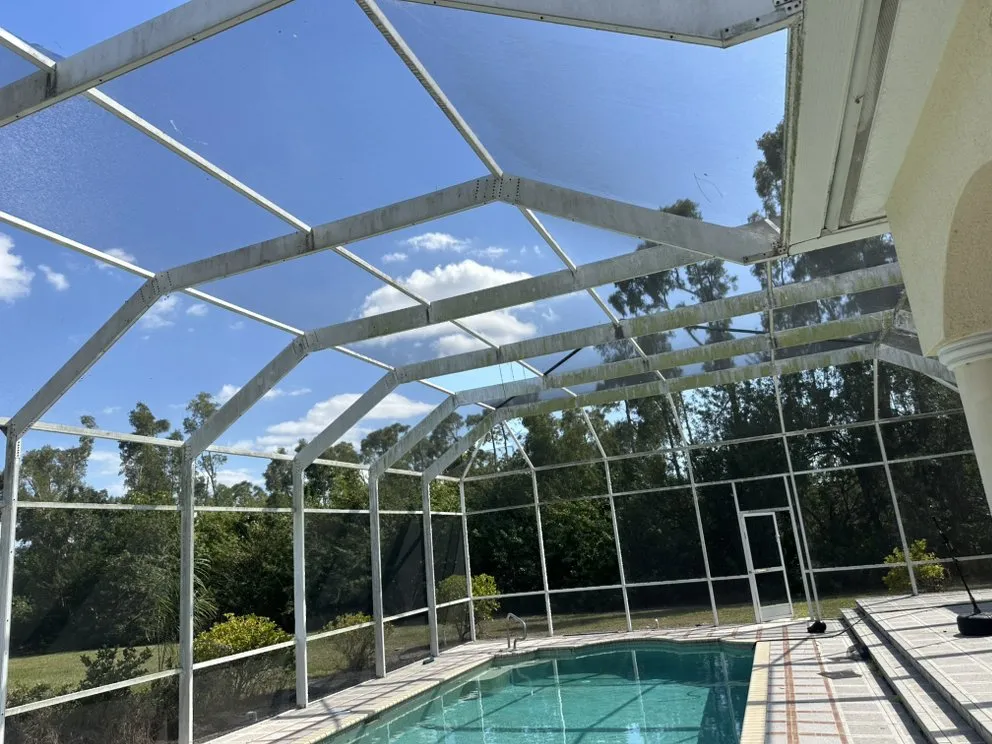 Professional lawn care service experts serving Fort Myers, FL - Home Maintenance