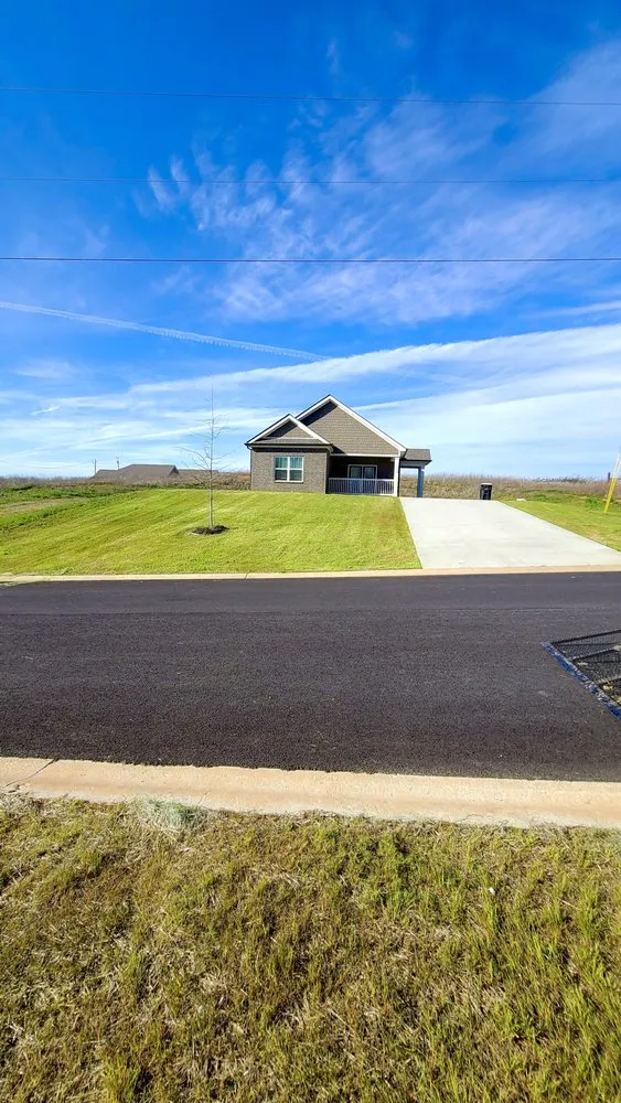 Expert yard cleanup service in Ashland City, TN by Home Maintenance Plus