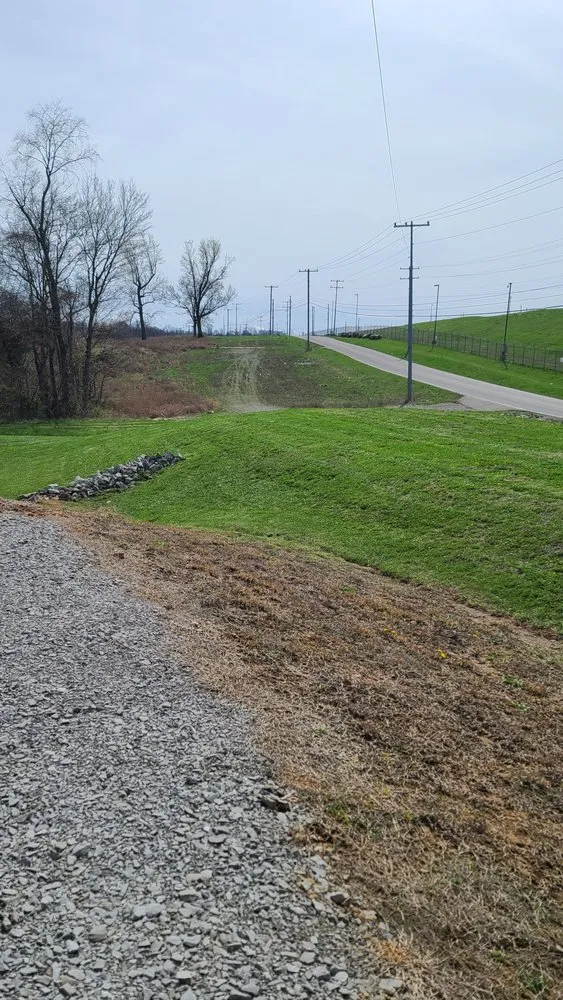 Local residential landscaping experts serving Ashland City, TN - Home Maintenance Plus