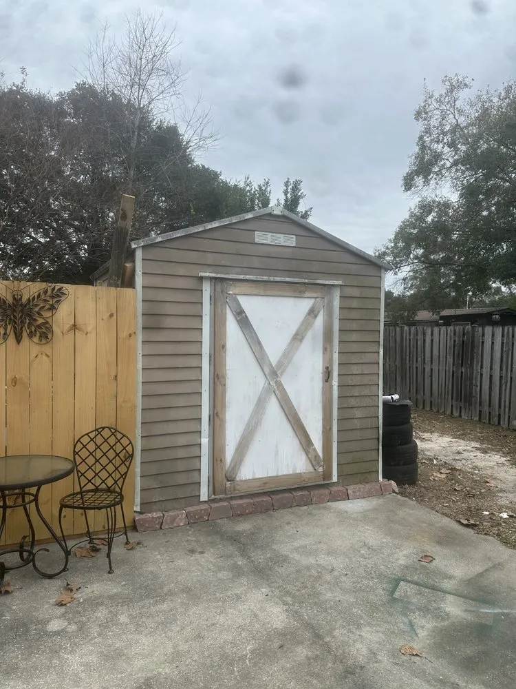 Expert lawn mowing service for homes in Ocala, FL by Home pros