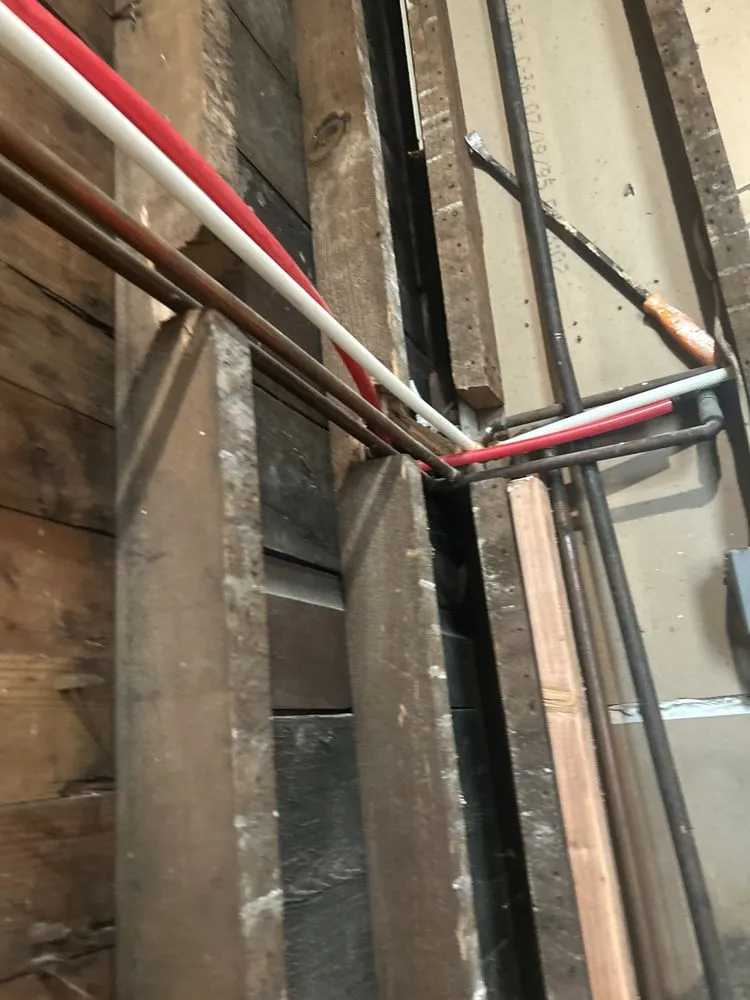 Custom outdoor landscaping in Toledo, OH by Home Remodelers1