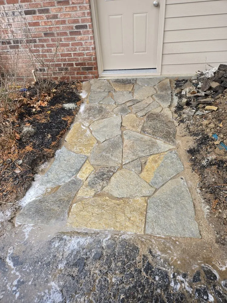 Affordable landscaping services in Indianapolis, IN - Home Root
