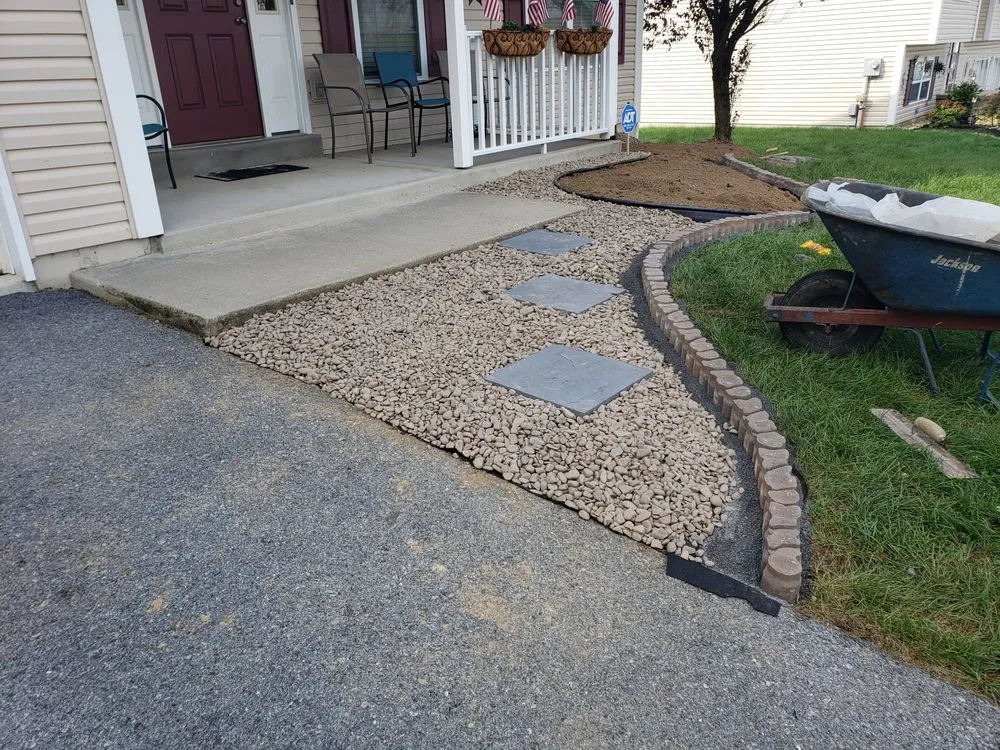 Custom yard cleanup service in Hamburg, PA - Home Scape Services