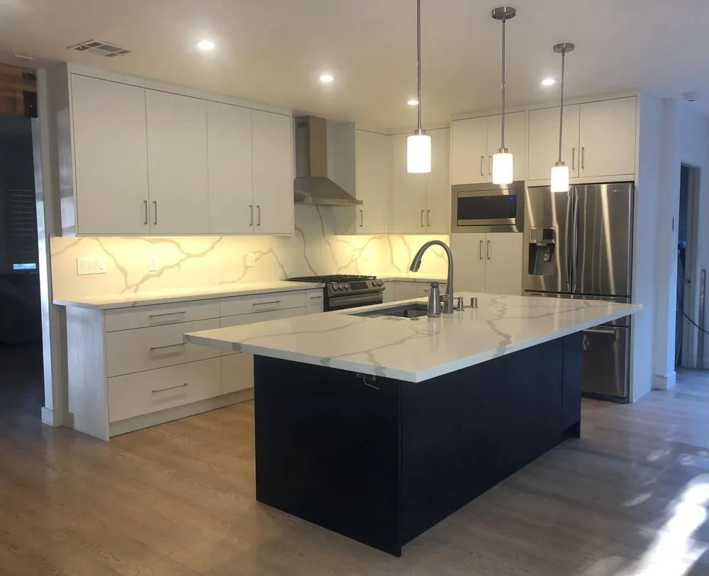 Custom garden landscaping in Los Angeles, CA by Home Solution Builder