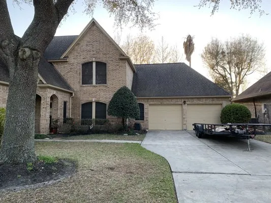 Home Solutions And Trees Logo