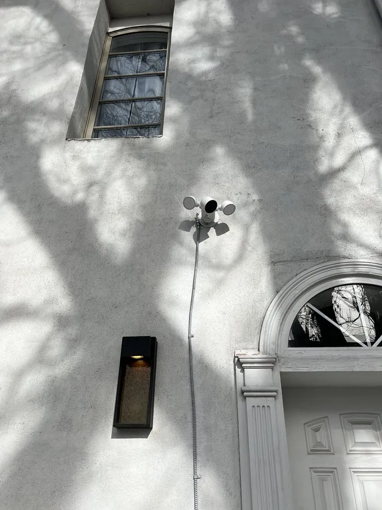 Custom yard maintenance in Louisville, KY by Home Solutions