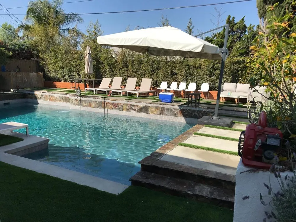 Expert garden landscaping in Encino, CA by Home Sweet Home Remodeling