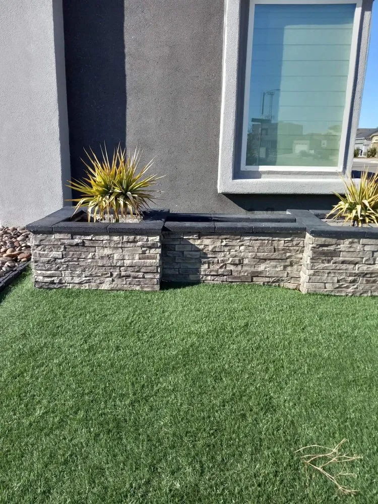 Professional yard maintenance in El Paso, TX - Home Trends Roofing & Construction