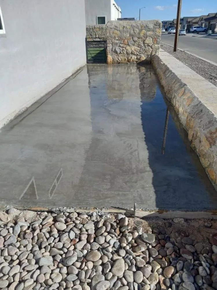 Trusted lawn mowing service in El Paso, TX - Home Trends Roofing & Construction