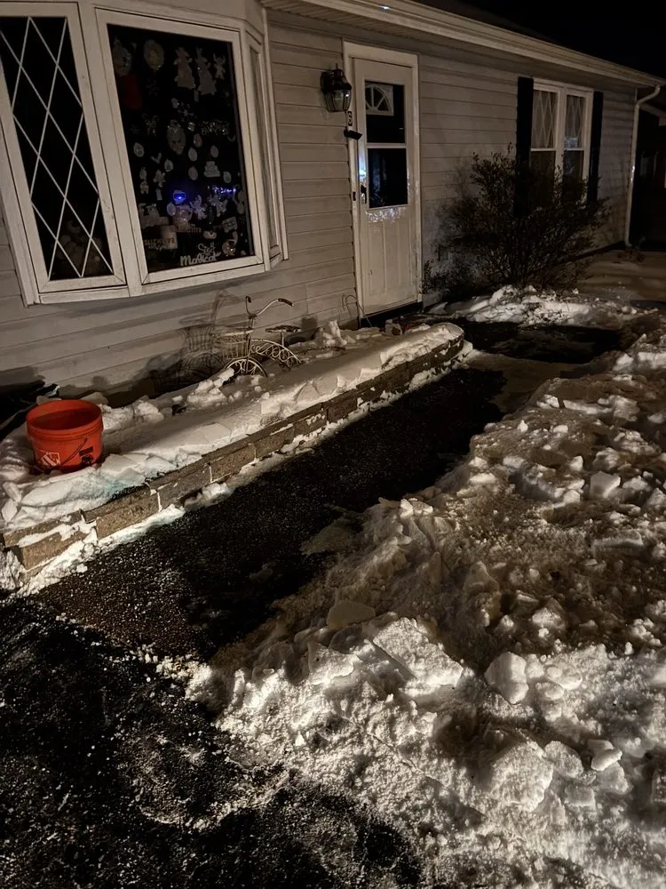 Custom yard cleanup service for homes across Lanoka Harbor, NJ - Home Turf Yard and Home Maintenance