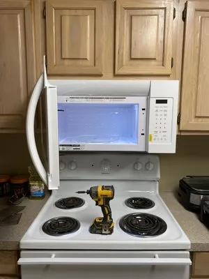 Homecare & Repair Logo