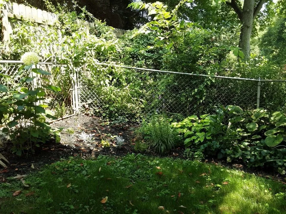 Top-rated landscaping services experts serving New Holland, PA - Homegrown Handyman