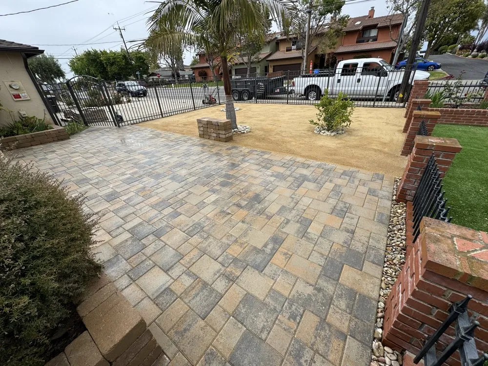 Professional garden landscaping for homes in San Luis Obispo, CA by Homegrown Havens Building