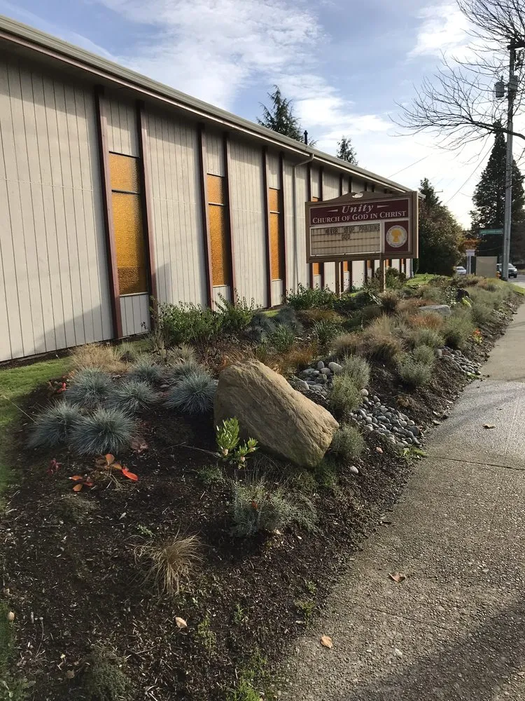 Local landscape installation for homes in Seattle, WA by HomeGrown Organics