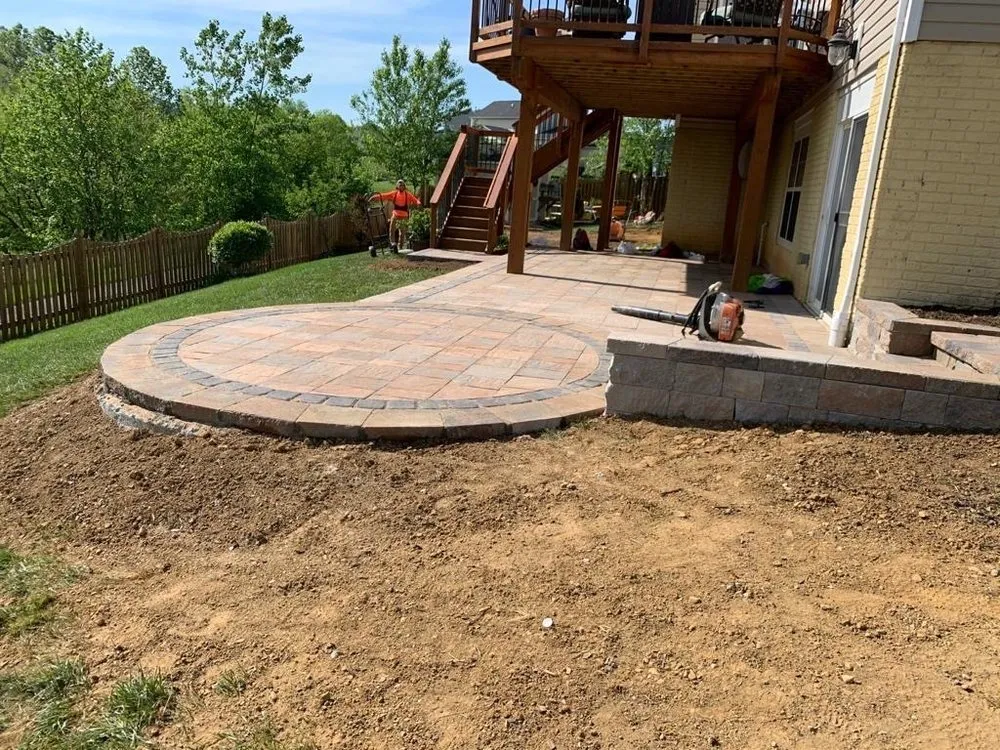 Custom garden landscaping for year-round maintenance across Leesburg, VA - Homeland Contractors