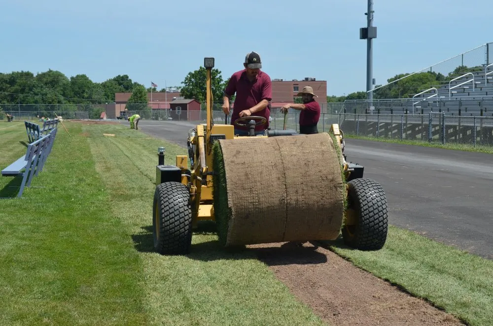 Custom lawn care service for homes across Leesburg, VA - Homeland Contractors