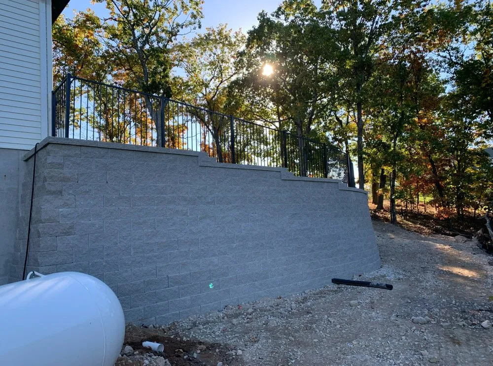 Top-rated yard maintenance for beautiful yards in Swansea, IL by Homemaker Outdoors