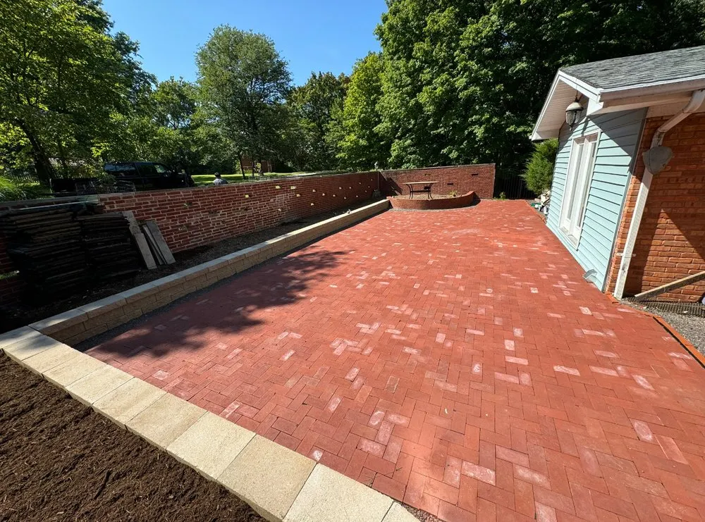 Trusted landscaping services for residential properties across Swansea, IL - Homemaker Outdoors