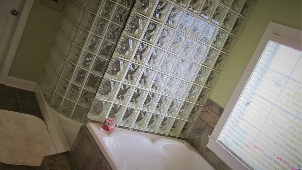 Affordable yard cleanup service for beautiful yards across Valparaiso, IN - HomePlus