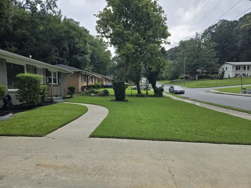 Trusted residential landscaping for year-round maintenance across College Park, GA - HomePro service Lmc