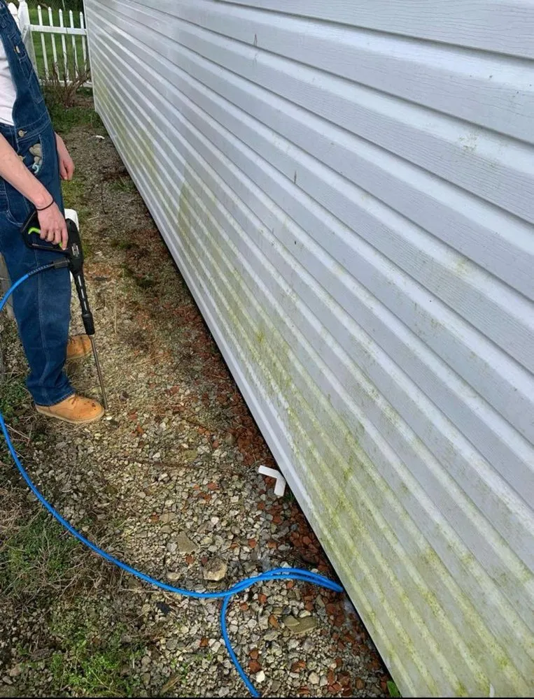 Expert lawn care service experts serving Fort Wayne, IN - Homestead Exteriors