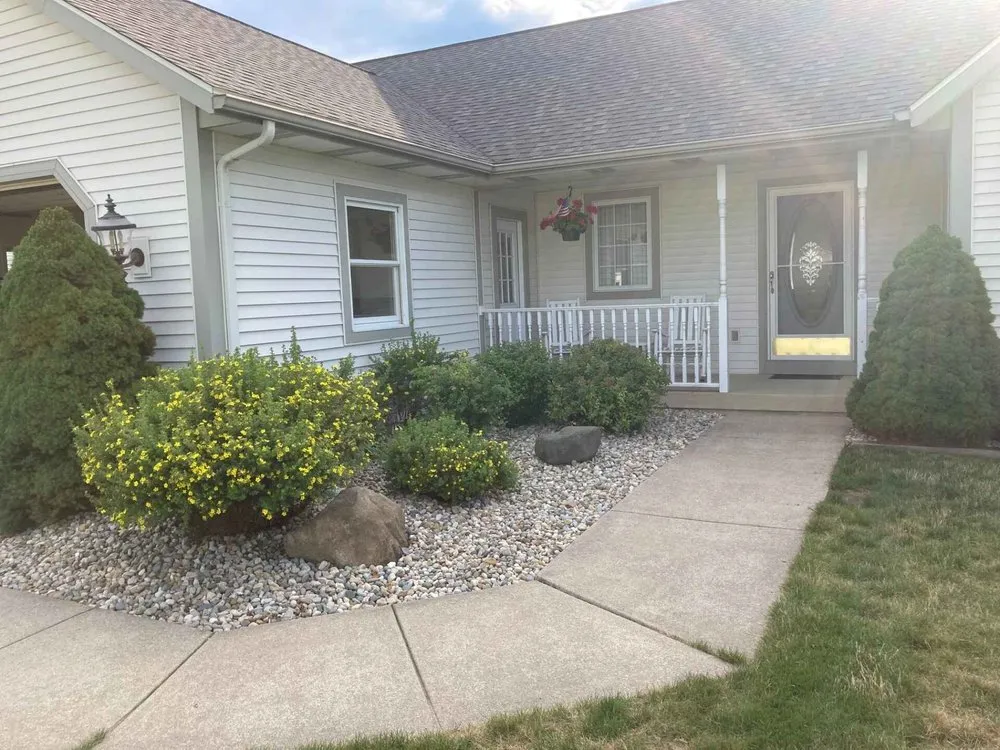 Affordable lawn mowing service experts serving Mattawan, MI - Homestead Handiwork