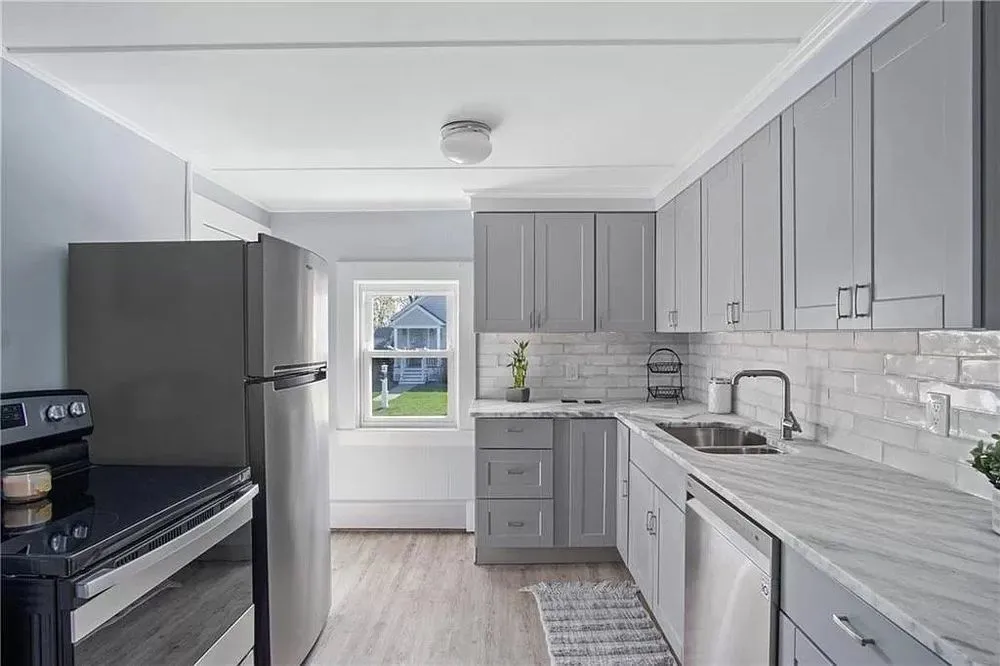 Affordable landscaping services in North Kingstown, RI by Homestead