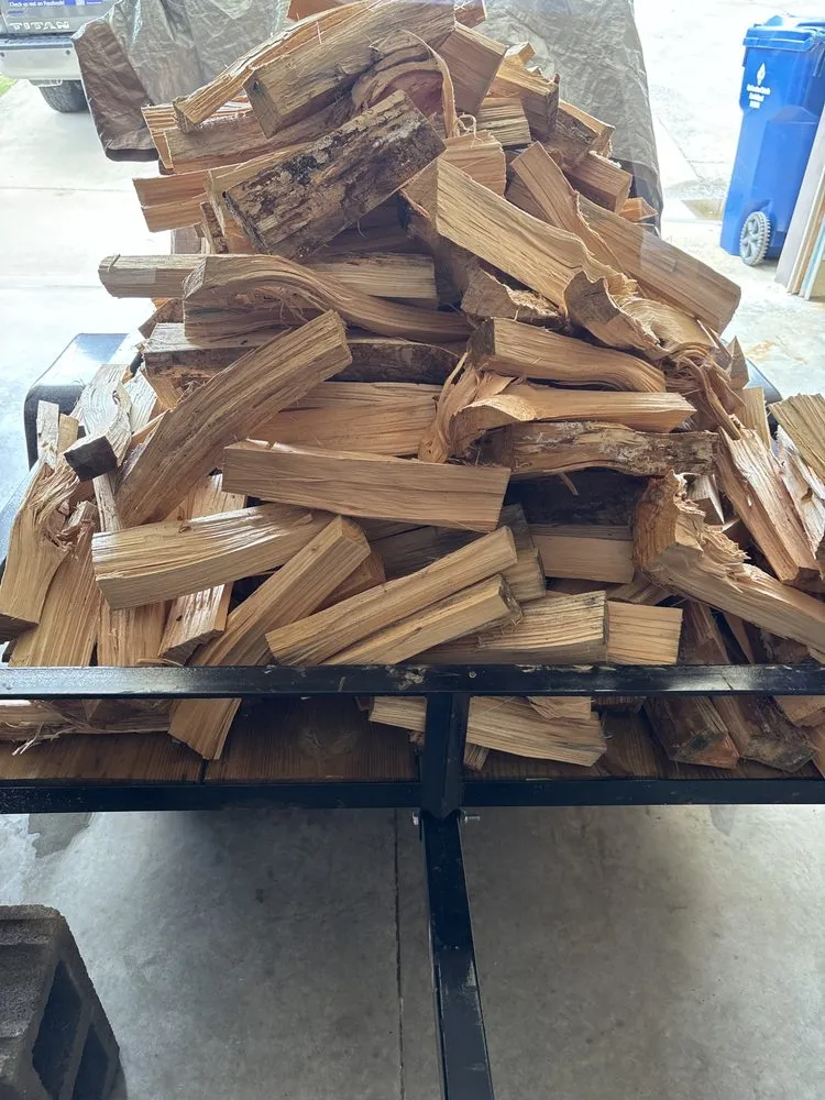 Affordable landscaping services experts serving Clarksville, TN - Hometown Heroes Hauling and Firewood