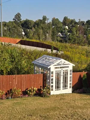 Hometown Heroes Hauling and Firewood Logo