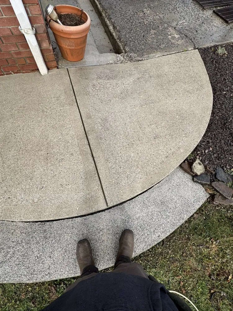 Local outdoor landscaping experts serving London, KY - Hometown Lawn & Property Care