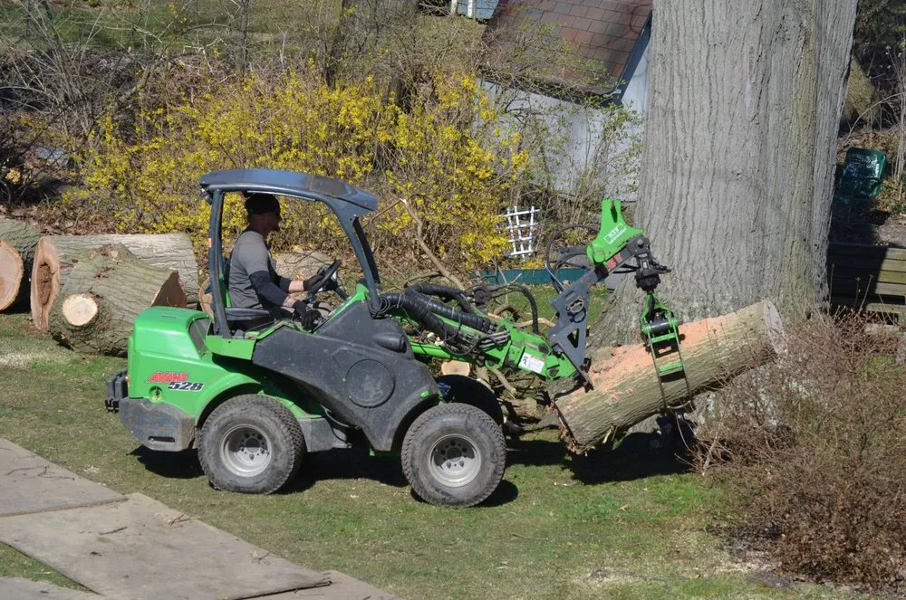 Affordable landscape installation for beautiful yards in Montville, OH by Hometown Lawn & Tree Service