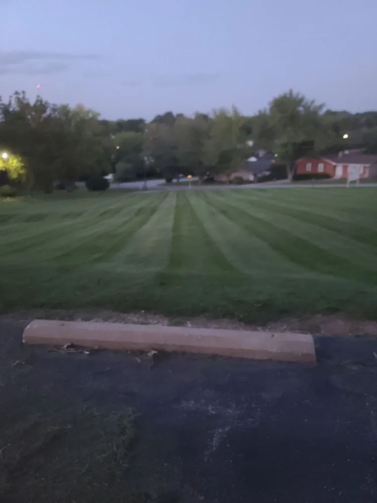 Custom landscaping services in Hannibal, MO - Hometown Lawn Care