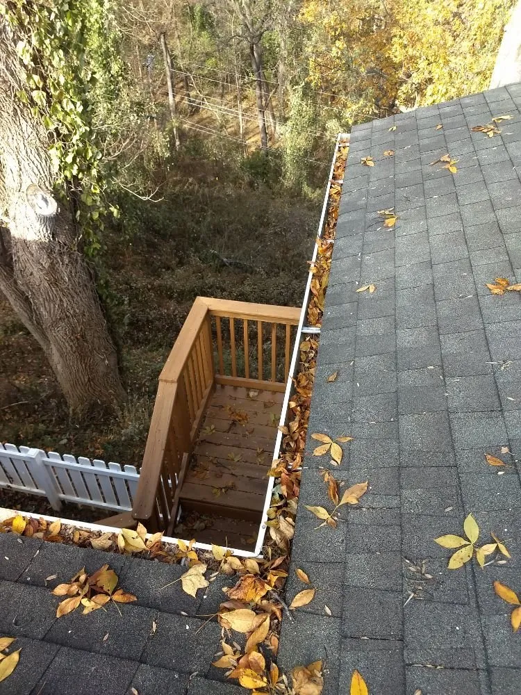 Local lawn care service in Roanoke, VA by Hometown Lawn Care