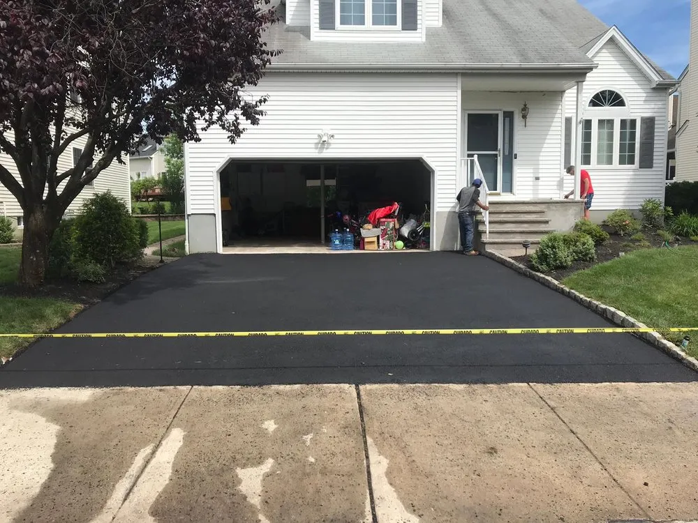 Top-rated landscaping services experts serving Aspen Hill, MD - Hometown Paving & Masonry