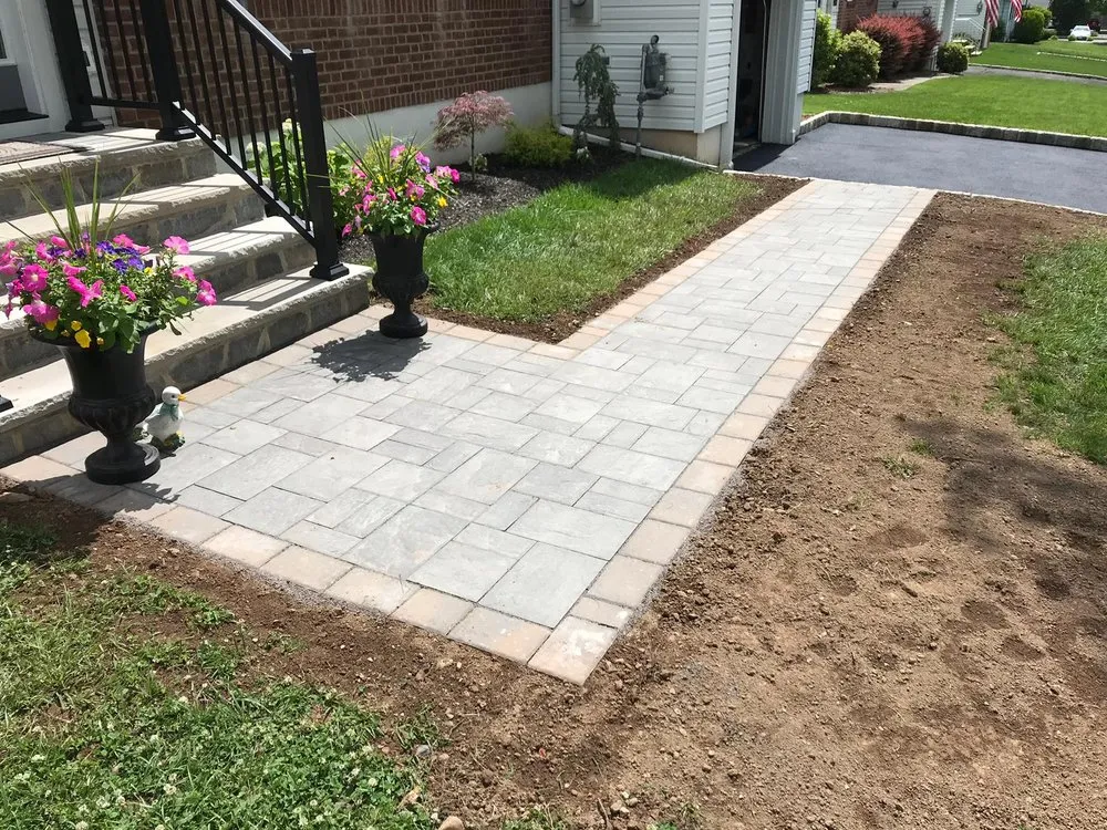 Expert outdoor landscaping experts serving Aspen Hill, MD - Hometown Paving & Masonry