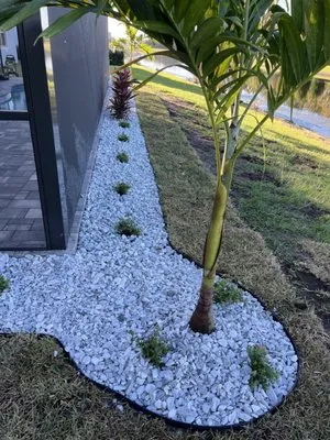 Hometown Professional Services Logo