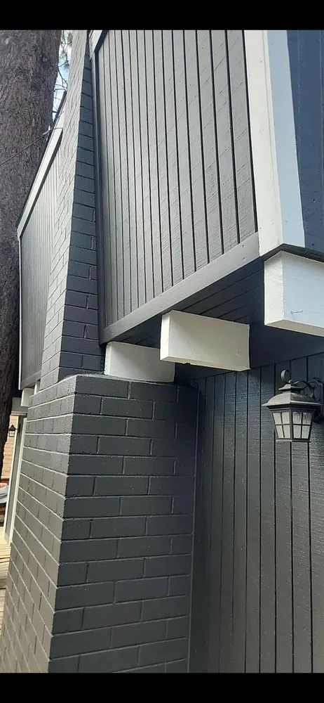 Custom lawn care service experts serving Los Angeles, CA - Hometown Remodeling