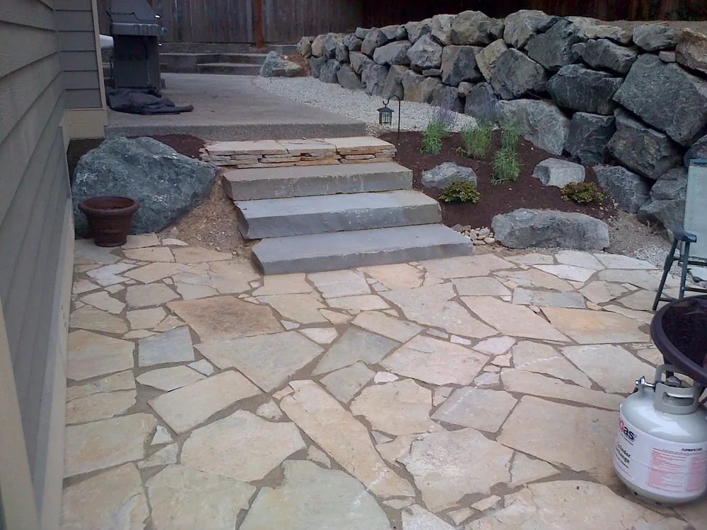 Reliable lawn care service experts serving Carnation, WA - Hone Landscape Company