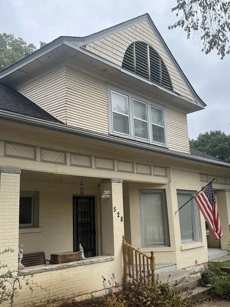 Local yard maintenance for beautiful yards in Kansas City, MO by Honest Timmys Lawn Care & Handyman Services