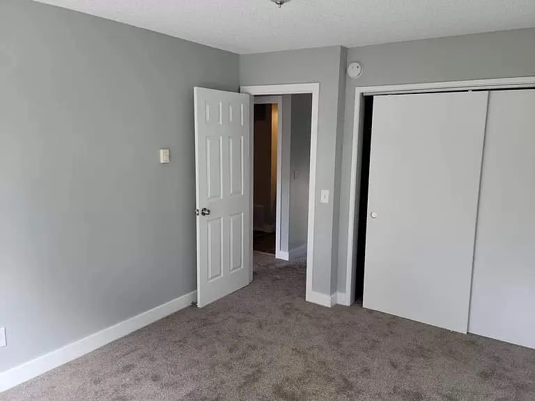 Local garden landscaping in Kansas City, MO by Honest Timmys Lawn Care & Handyman Services