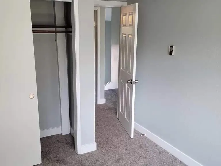 Custom landscaping services for homes in Kansas City, MO by Honest Timmys Lawn Care & Handyman Services