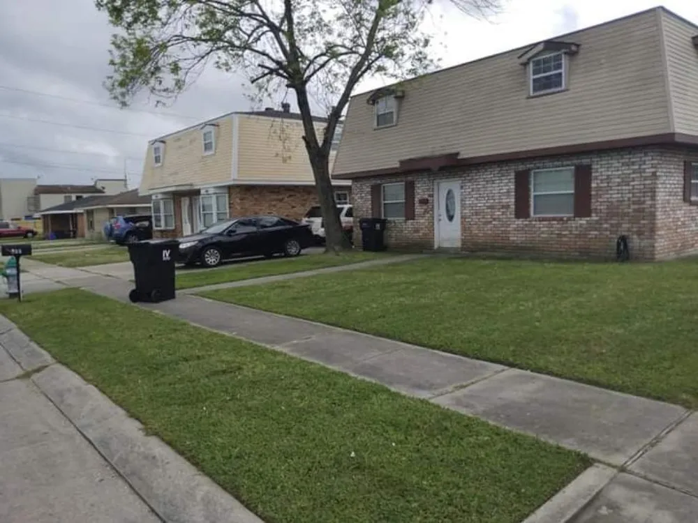 Local residential landscaping for homes across Metairie, LA - Honey Bear Tree Service And Lawn Care