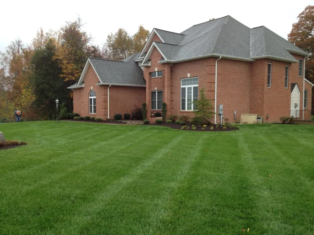 Expert garden landscaping in Prince Frederick, MD by Honey Cove Landscaping and Tree Services