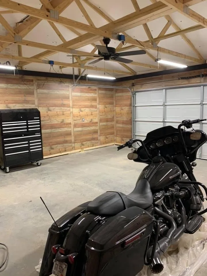 Reliable yard cleanup service for year-round maintenance in Billings, MO by Honey Do Crew