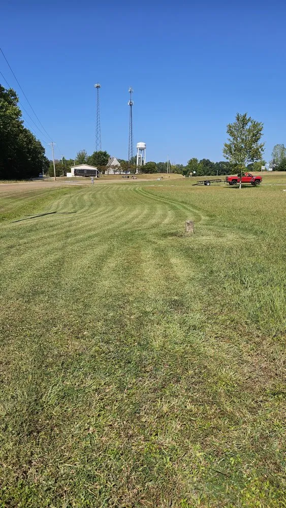 Custom residential landscaping experts serving Glen, MS - Honey Do Lawncare And Landscaping