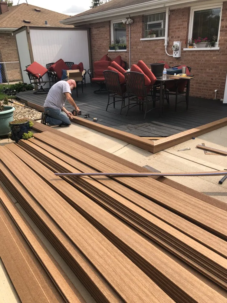 Top-rated yard cleanup service with custom design in Des Plaines, IL by Honey Do This