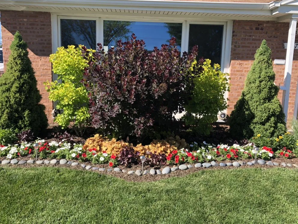 Custom residential landscaping in Des Plaines, IL by Honey Do This